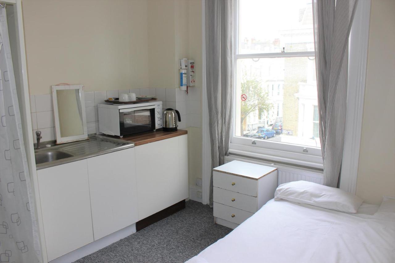 Regents Court