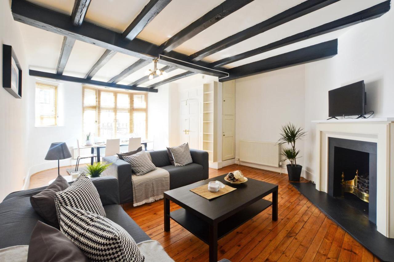 Luxury 3 Bedrooms Mews House In South Kensington Hébergement de vacances Londres