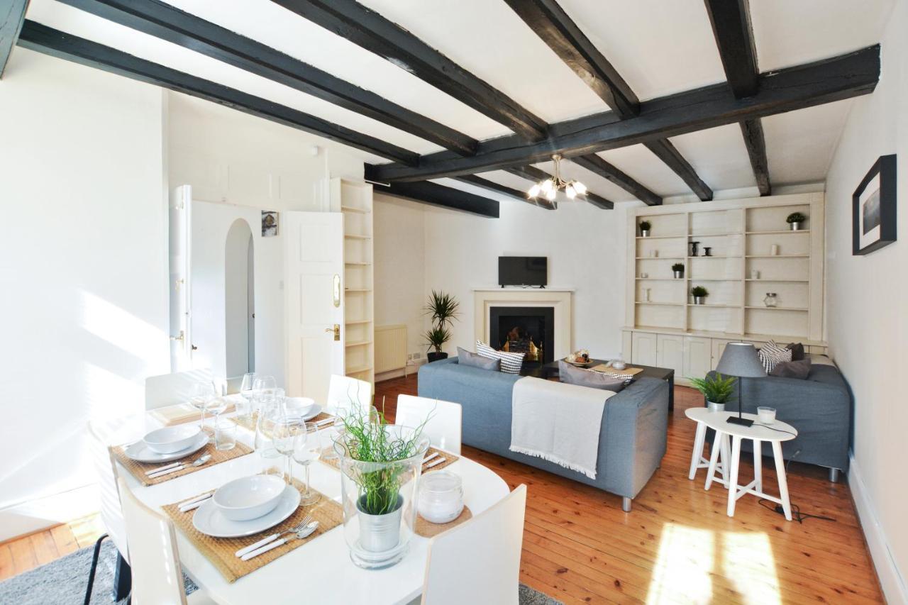 Сasa de vacaciones Luxury 3 Bedrooms Mews House In South Kensington Londres