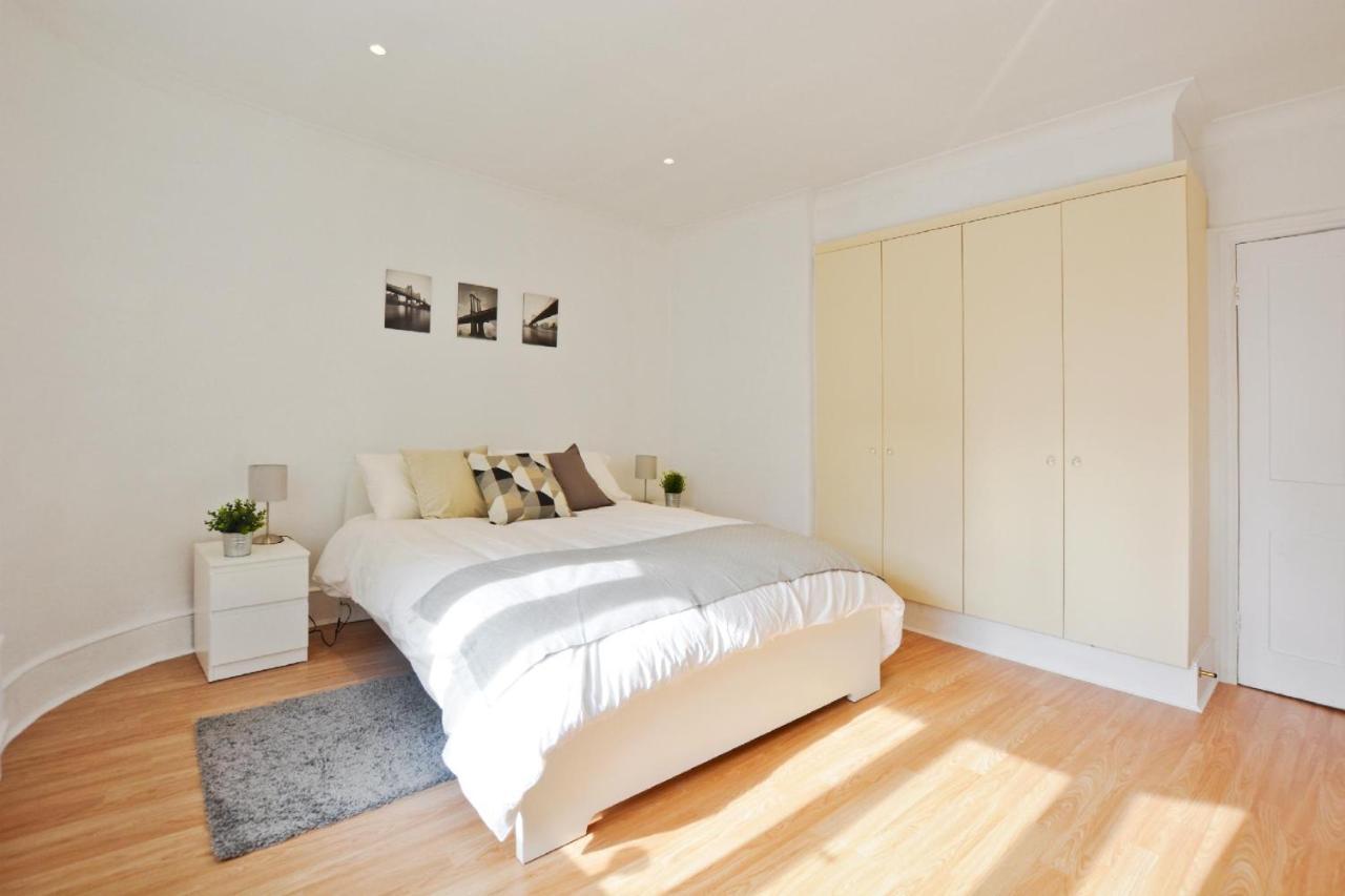 Luxury 3 Bedrooms Mews House In South Kensington * Londres