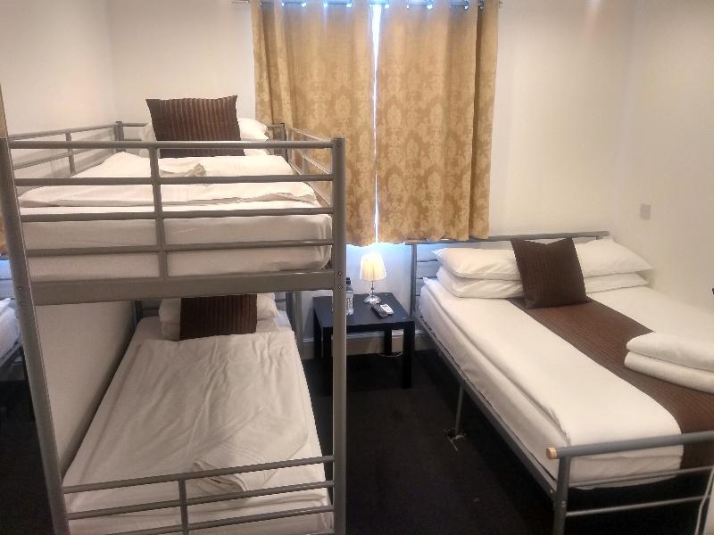 Apart-hotel Nox Hyde Park 4*
