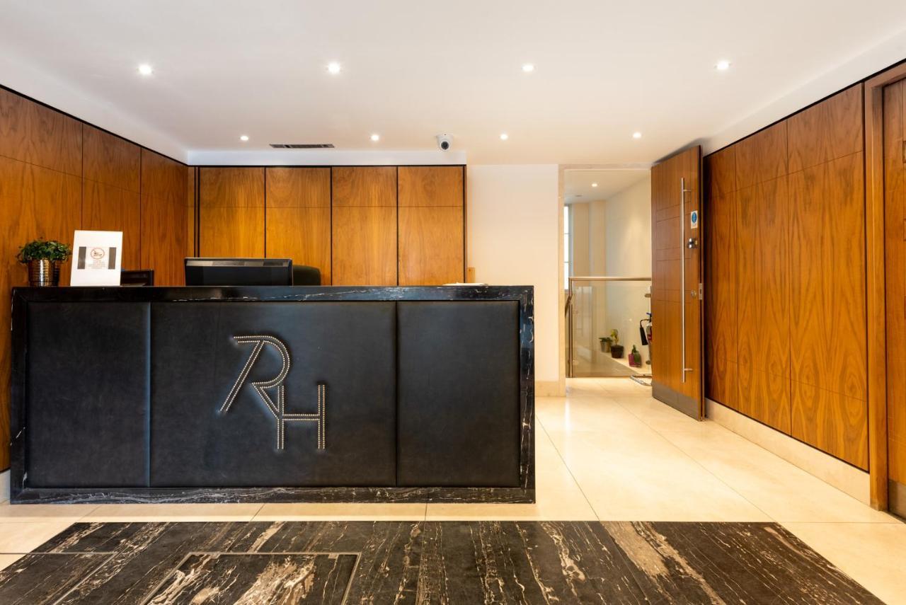 Roland House Apartahotel