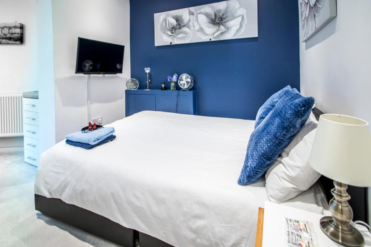Beautiful Near Excel Center * London