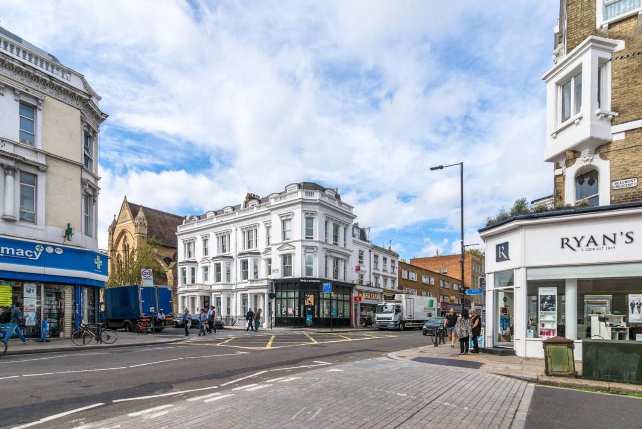 2br Spacious Flat In West Kensington Fits 6! Londen