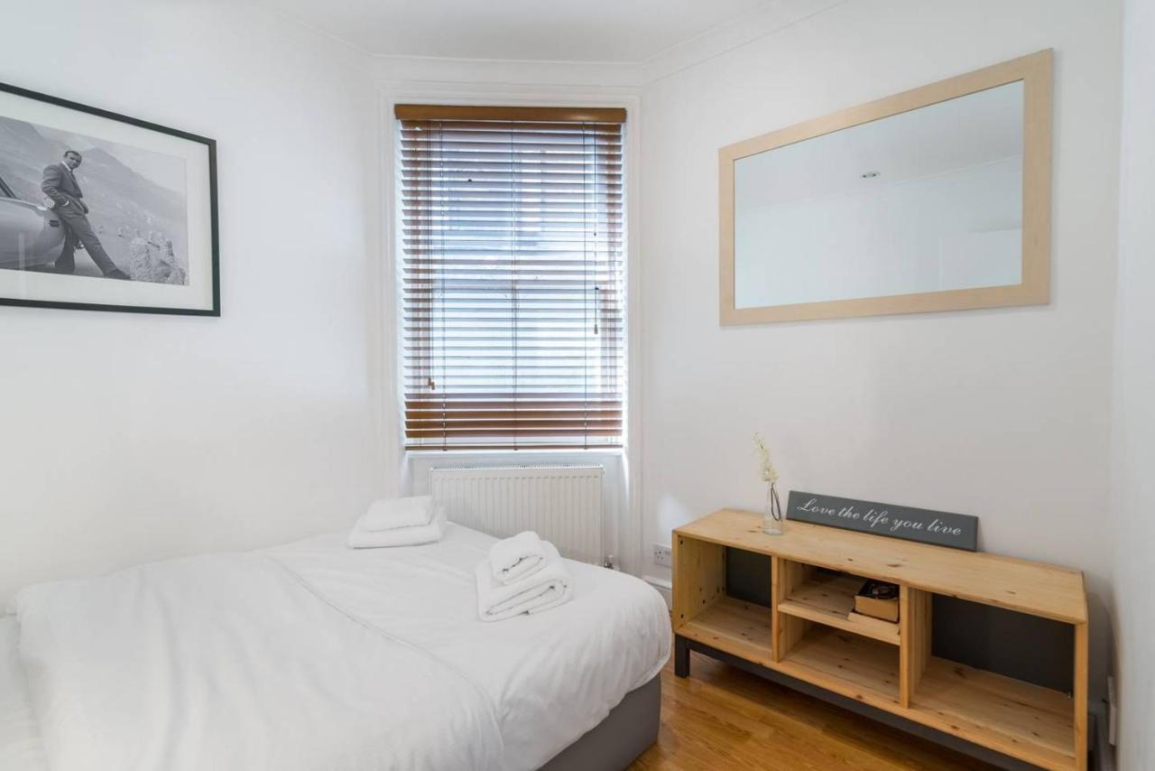 Appartement 2br Spacious Flat In West Kensington Fits 6! *