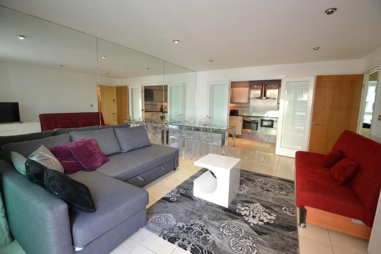 The Riverside Apartamento *