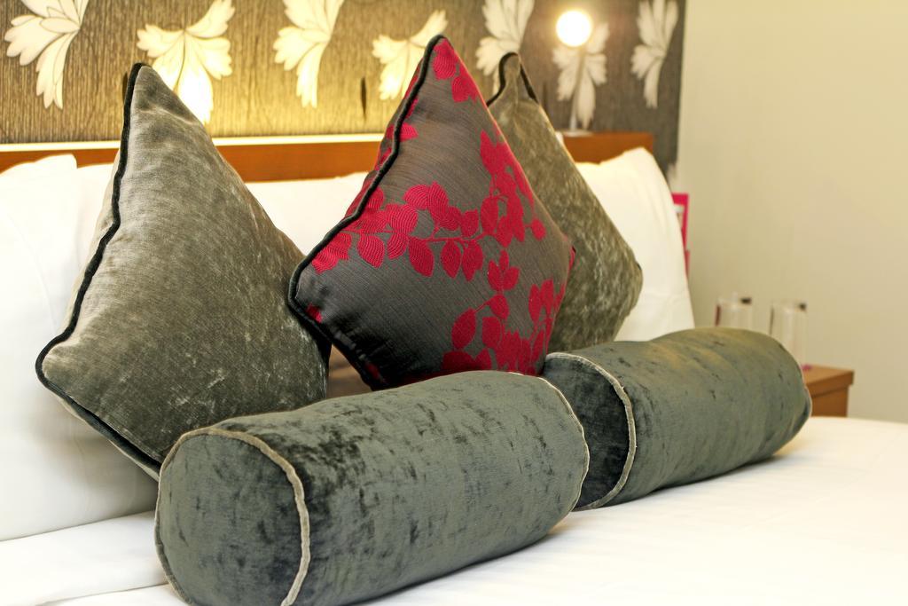 Ambassadors Bloomsbury Hotel 4*
