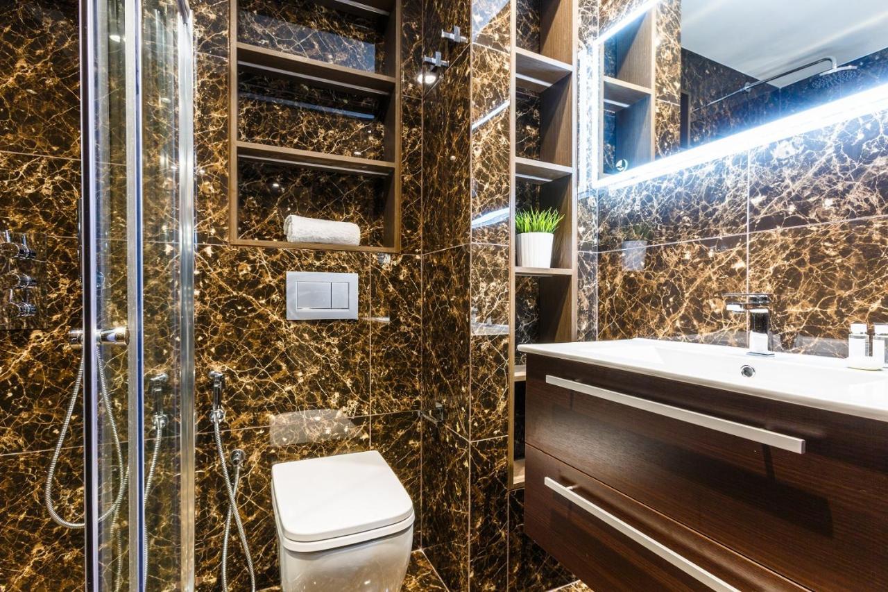 Bramham Gardens View Apartment London