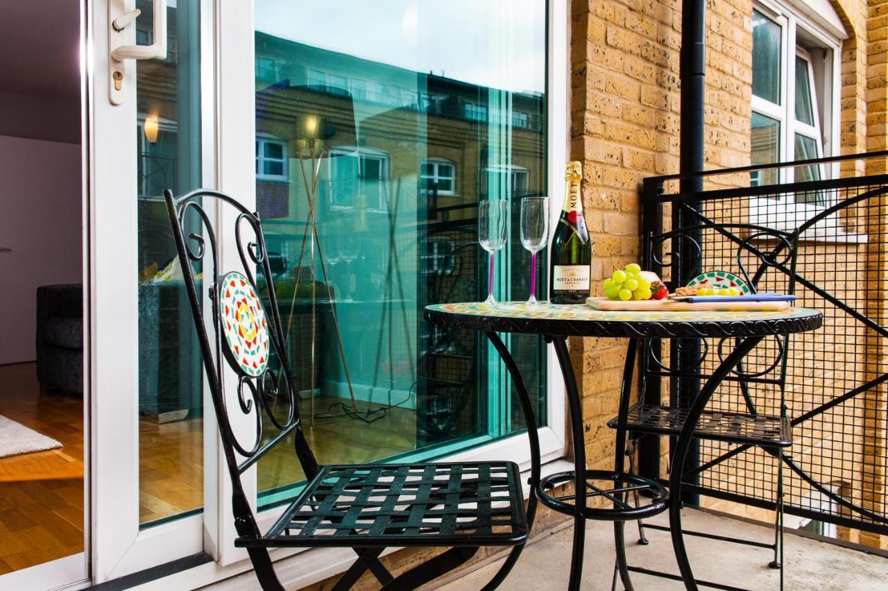 Premium By Excel * Londres