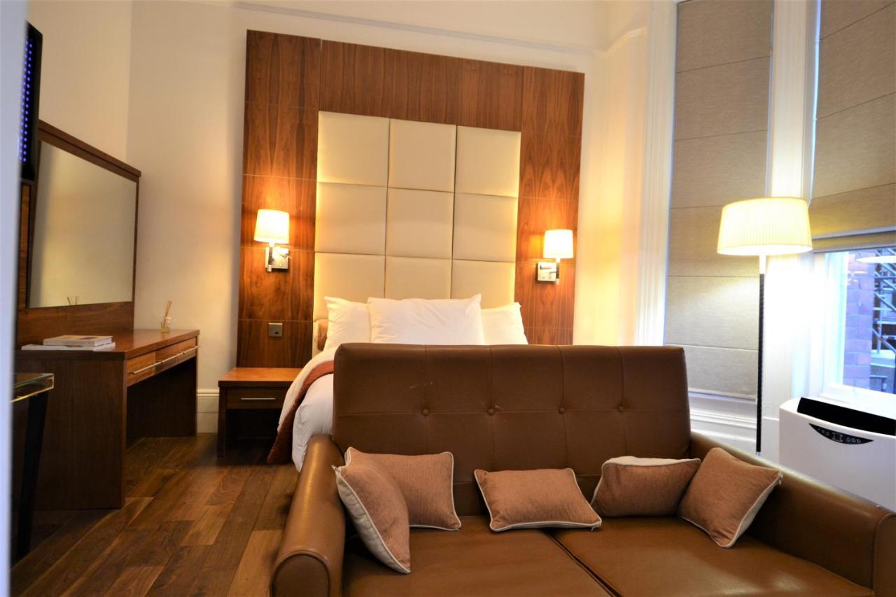 Sloane Square Apartment London