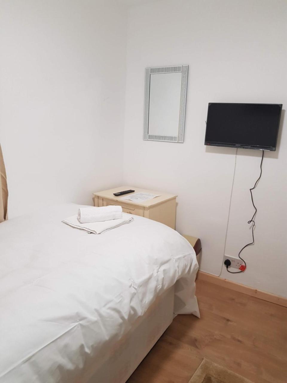 Bed & Breakfast Forest In 4*