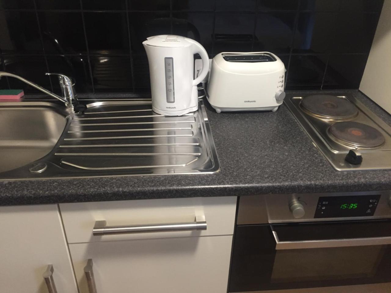 Ensuite Rooms, Southwark - Sk