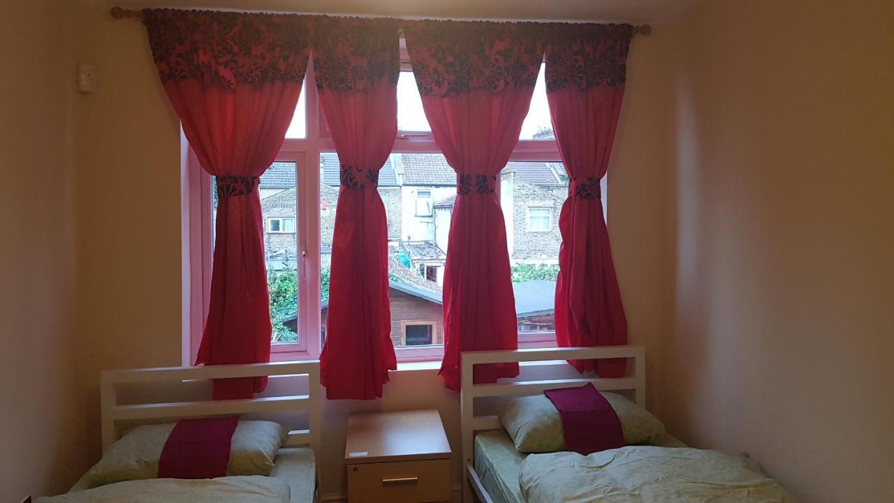 Upton Park Couette-café Londres