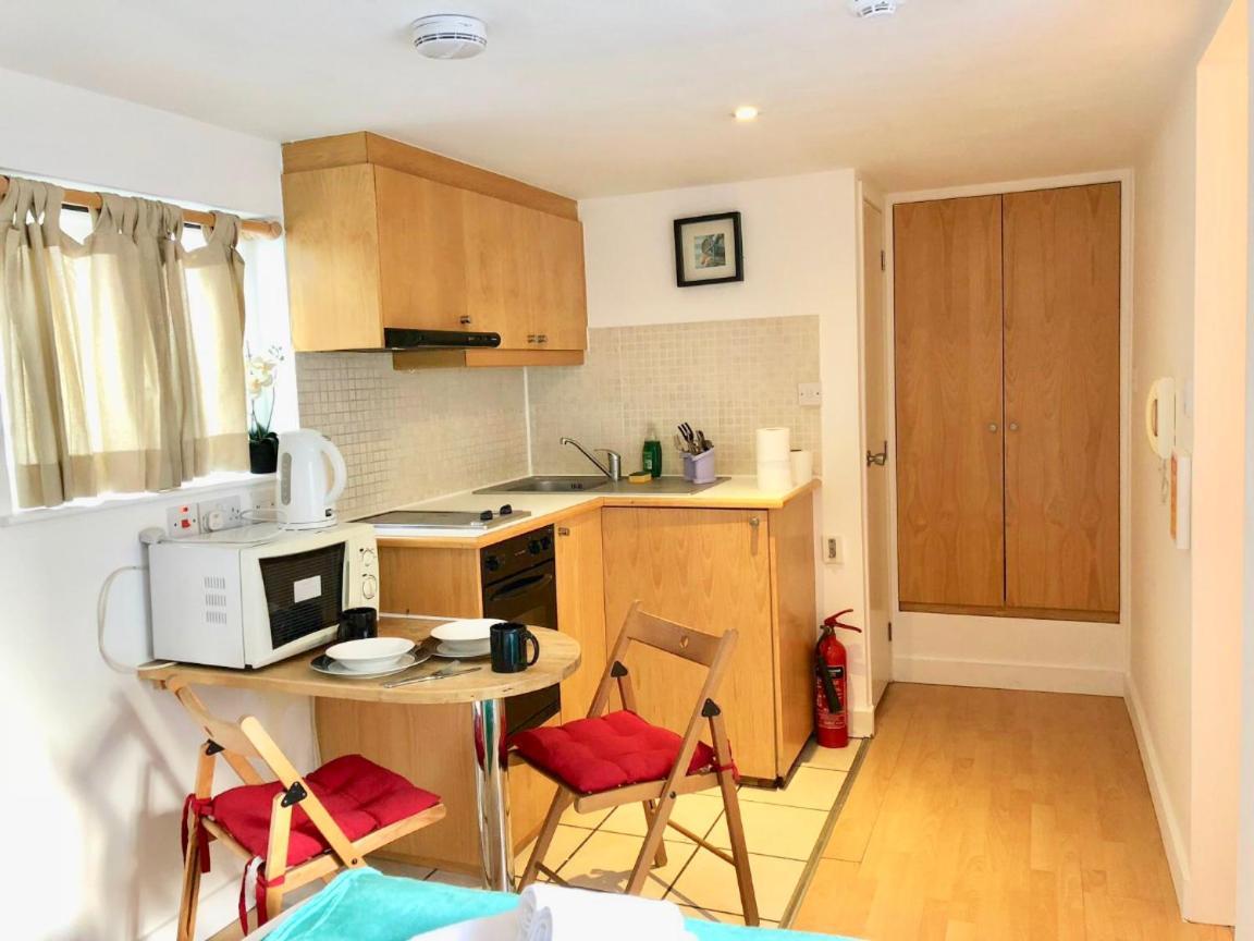Appartement Hfs Studio Next To Hydepark L14
