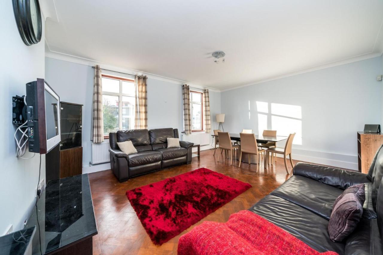 Apartamento New 3 Bedroom House Near Wembley Stadium *