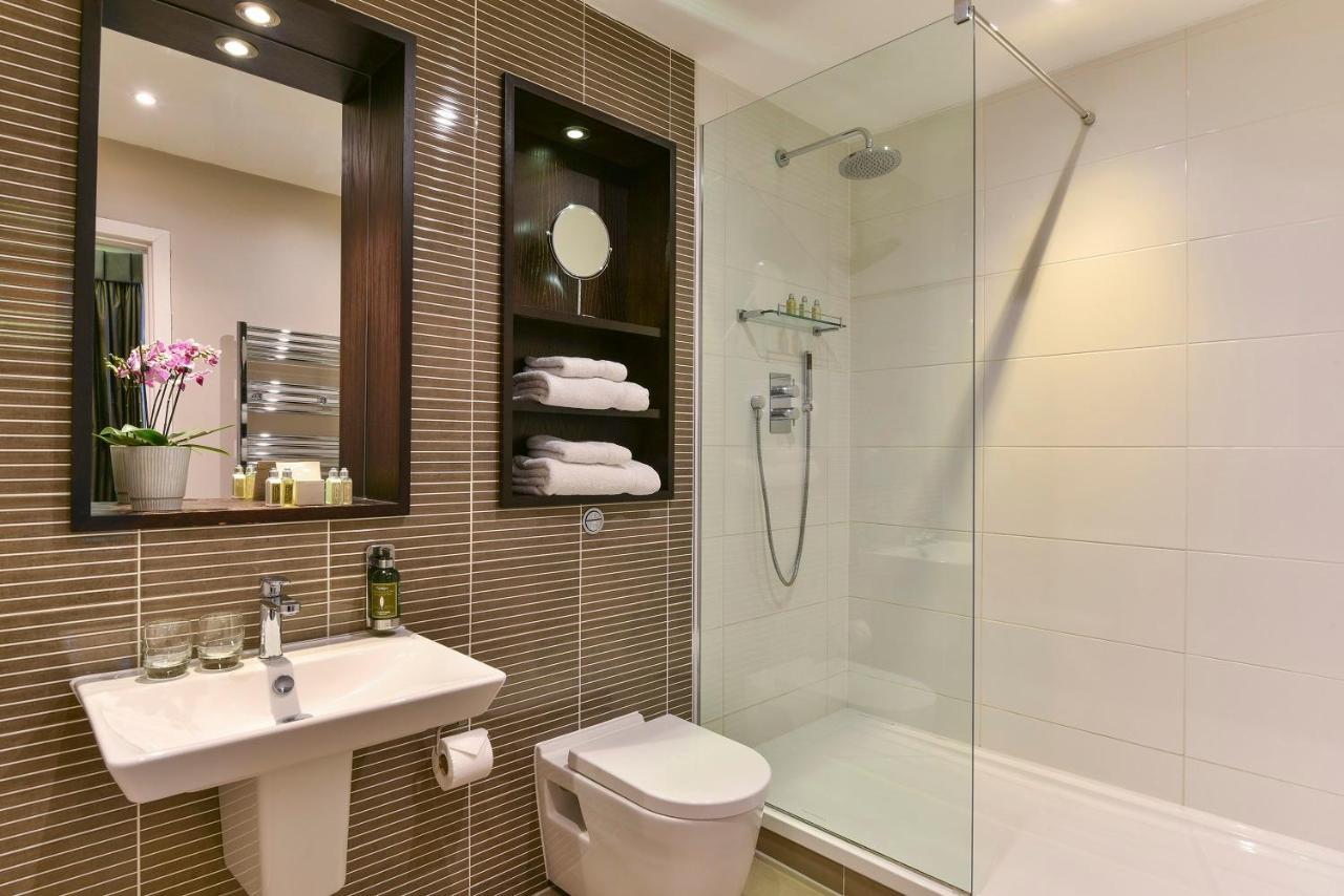 Fraser Queens Gate Apartahotel 4*