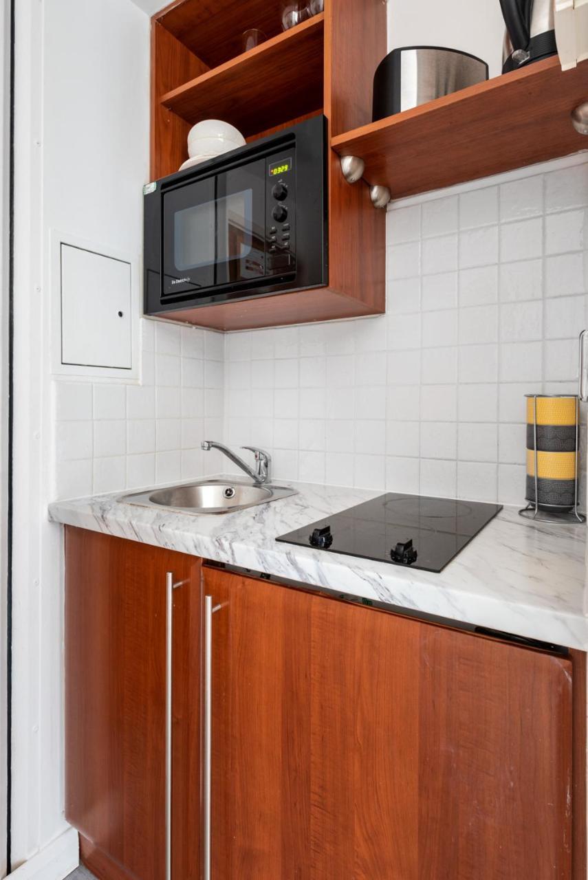 Roland House Apartahotel 3*