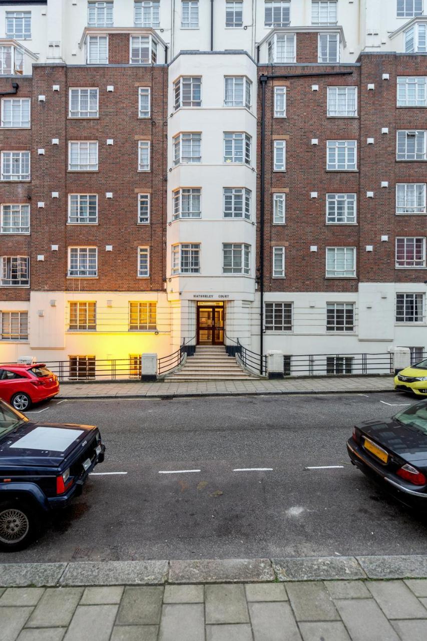 Appartement 72 Hatherley Court *