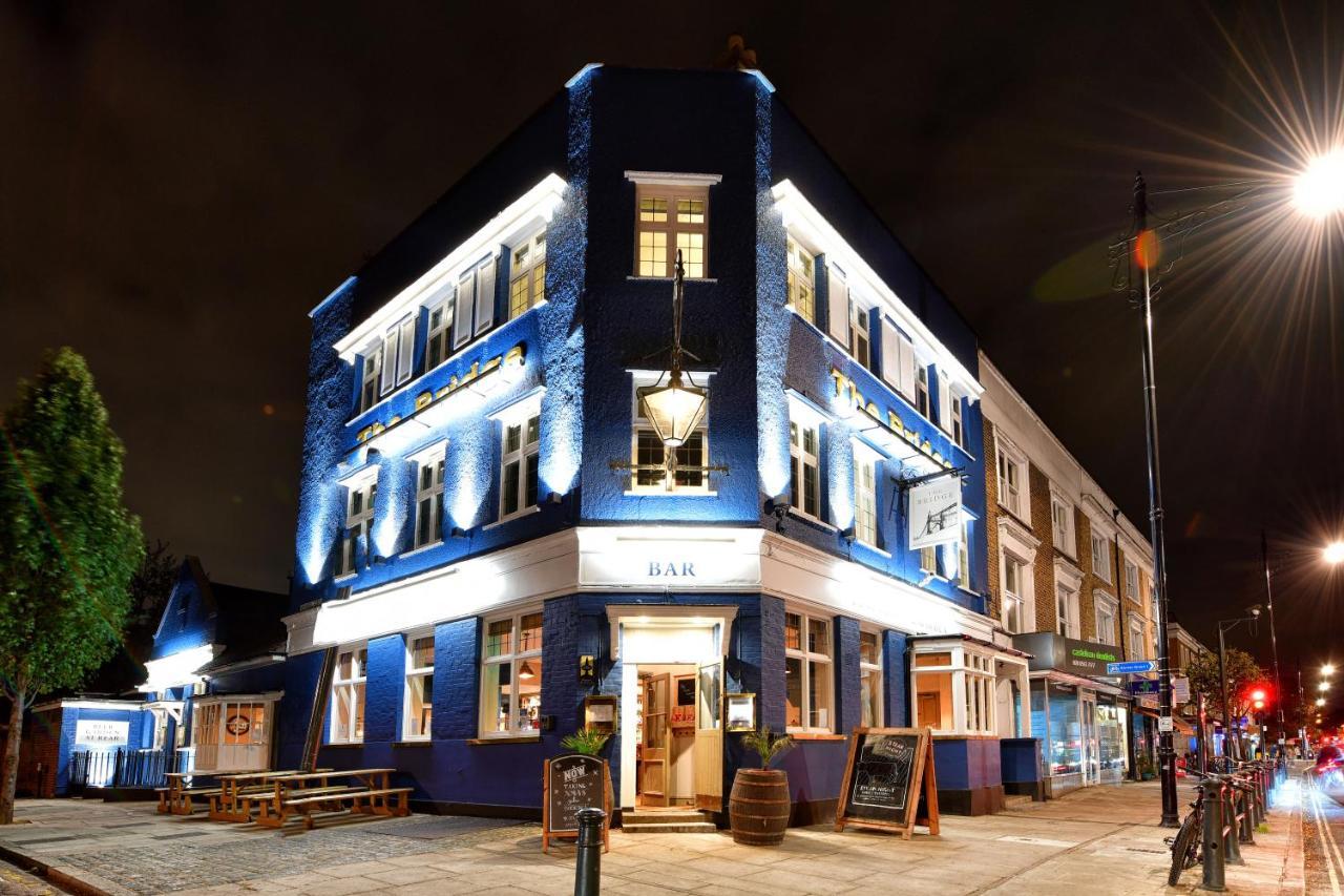 The Bridge Pub & Mini-hôtel 4*