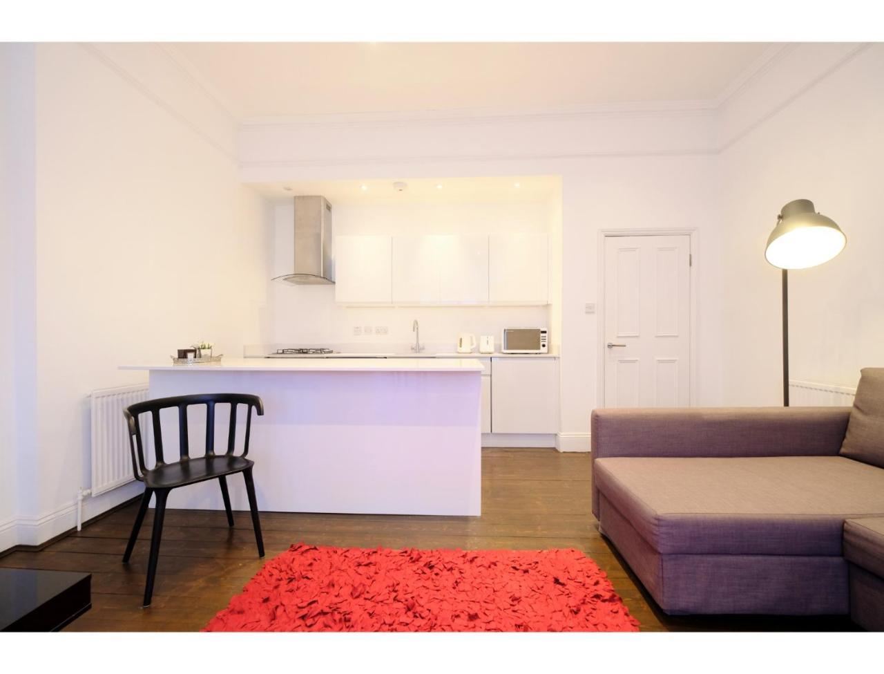 Apartamento Edgware Rd, Paddington Spacious Sleeps 4