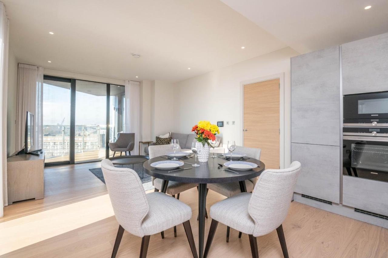 Modern Family Close To Victoria Station By Underthedoormat Appartement Londres