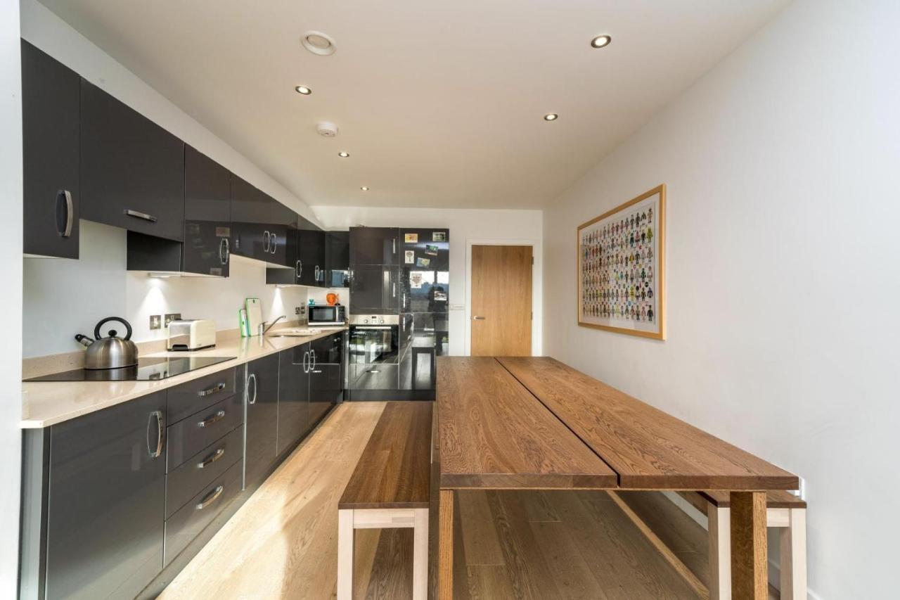 New 2bd Flat 4mins To Excel Centre Fast City Links *