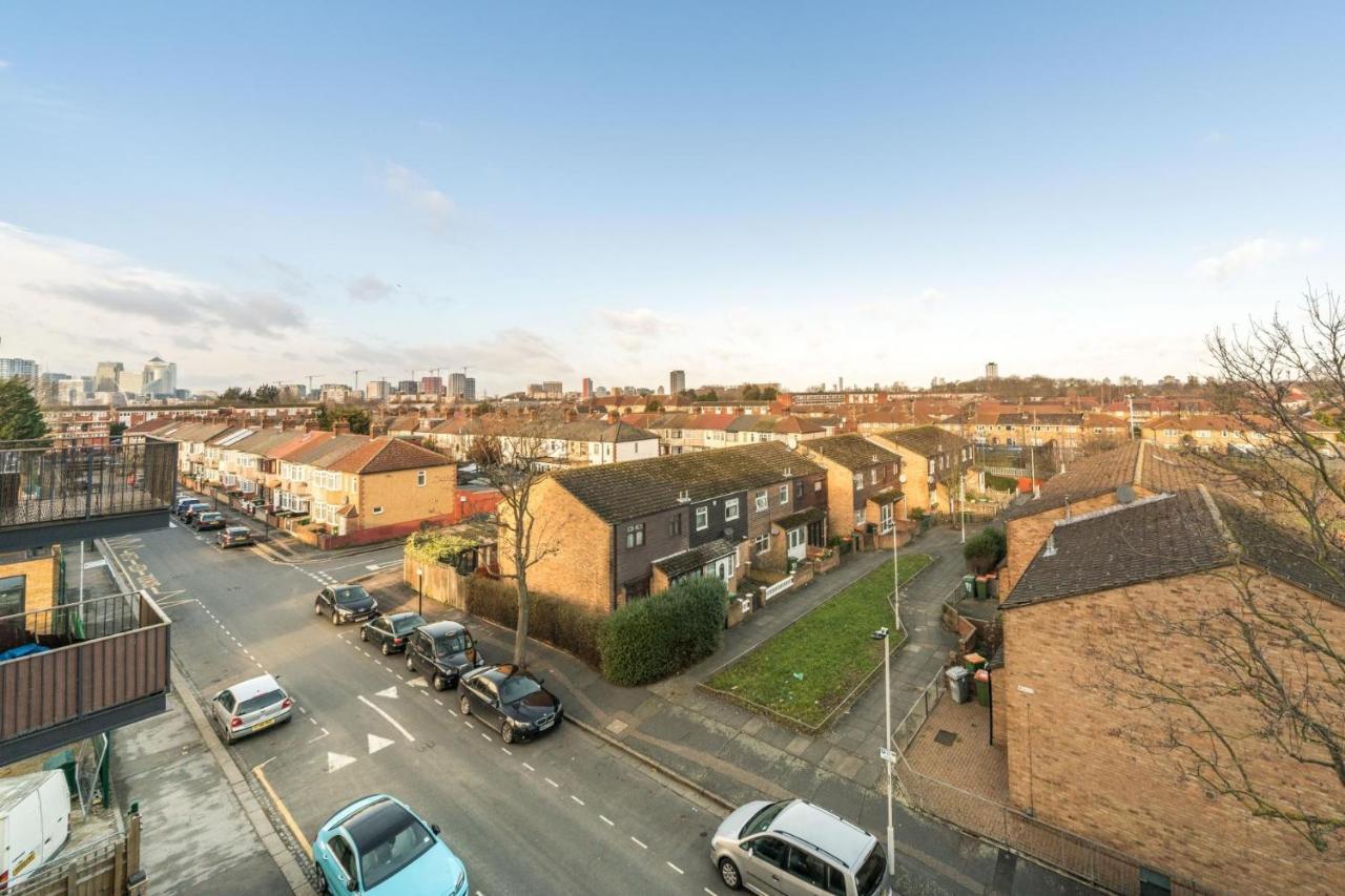 New 2bd Flat 4mins To Excel Centre Fast City Links *