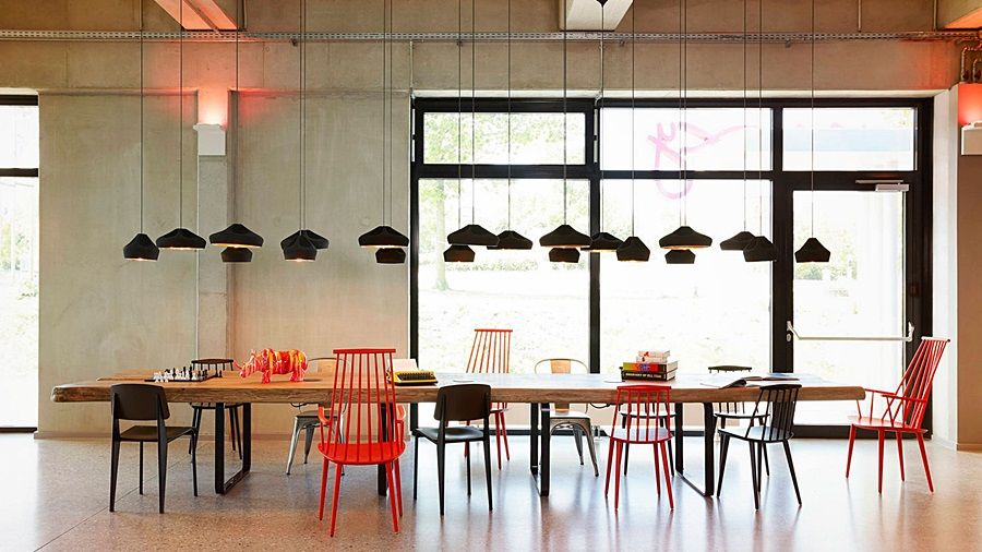 Moxy Excel Hotel