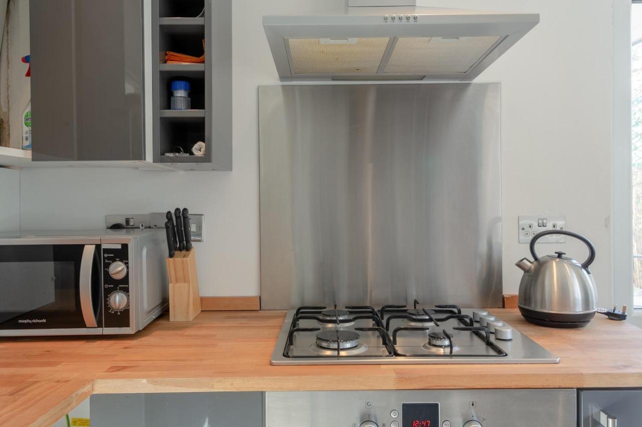 Apartment Modern 2 Bedroom In Morden *