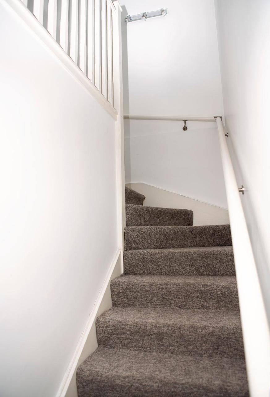 3, Trafalgar Sq Duplex, 3rd & 4th Floor By Indigo Flats Londres
