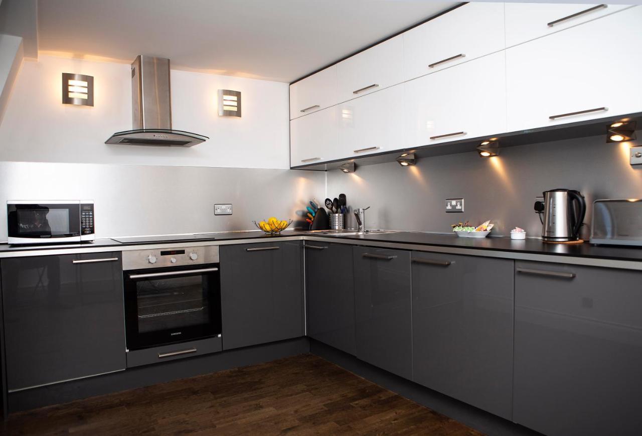 Apartamento 3, Trafalgar Sq Duplex, 3rd & 4th Floor By Indigo Flats *