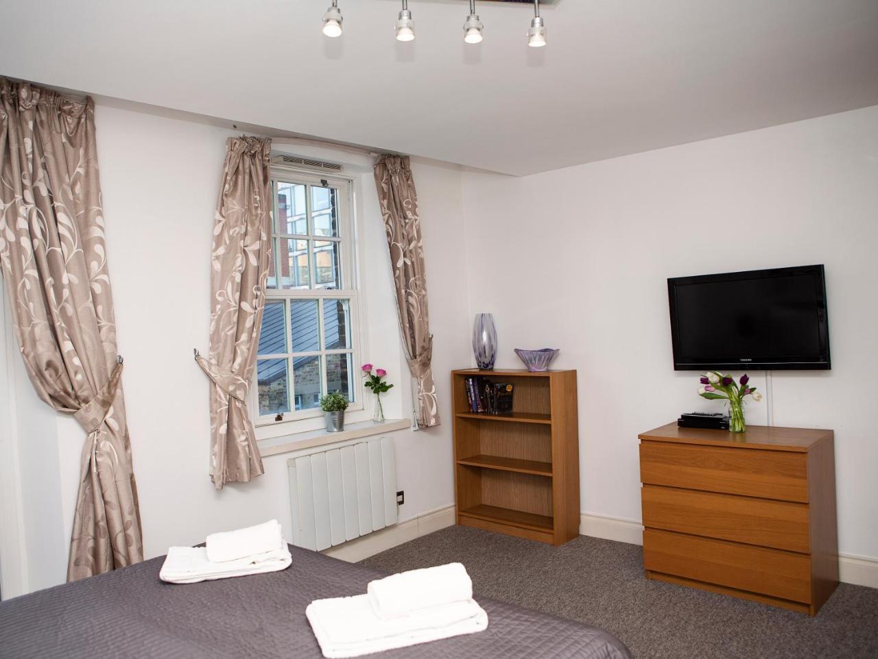 Apartamento 3, Trafalgar Sq Duplex, 3rd & 4th Floor By Indigo Flats Londres
