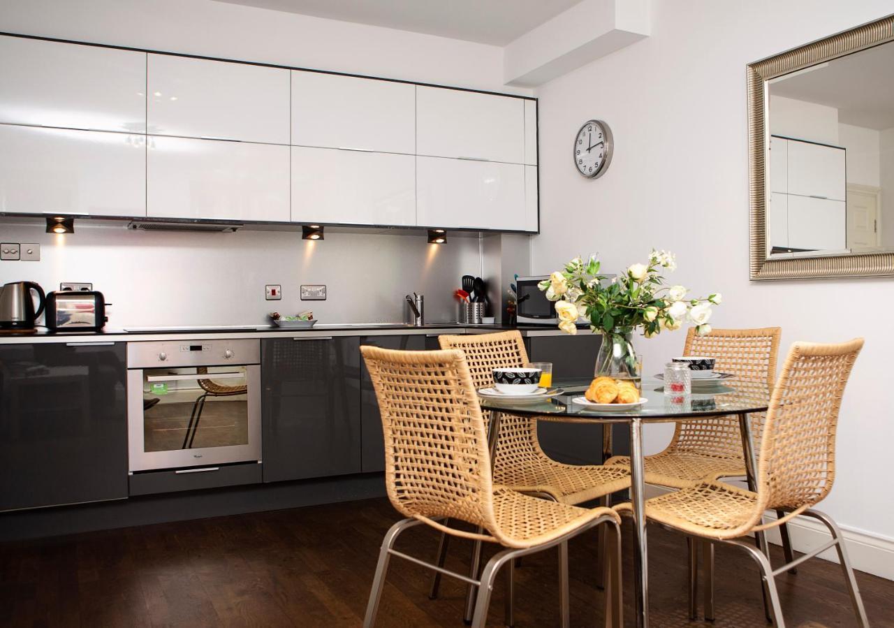 2, Trafalgar Square 2nd Floor By Indigo Flats * Londen