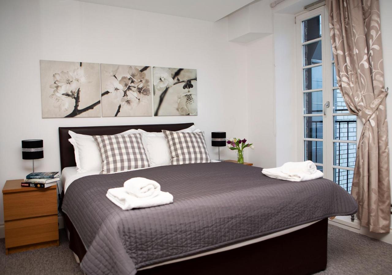 Apartamento 3, Trafalgar Sq Duplex, 3rd & 4th Floor By Indigo Flats *