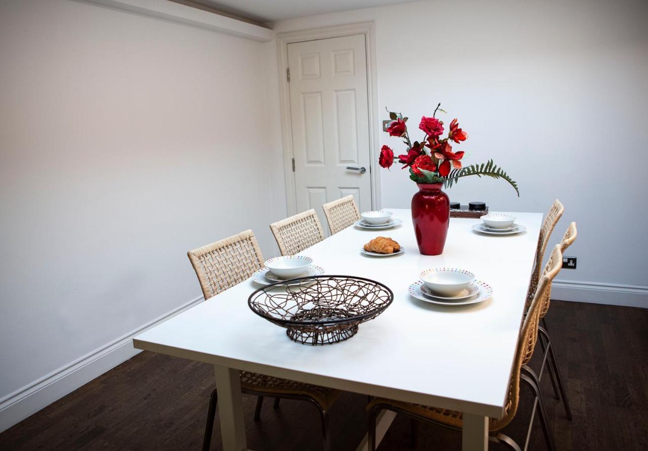 Apartamento 3, Trafalgar Sq Duplex, 3rd & 4th Floor By Indigo Flats Londres