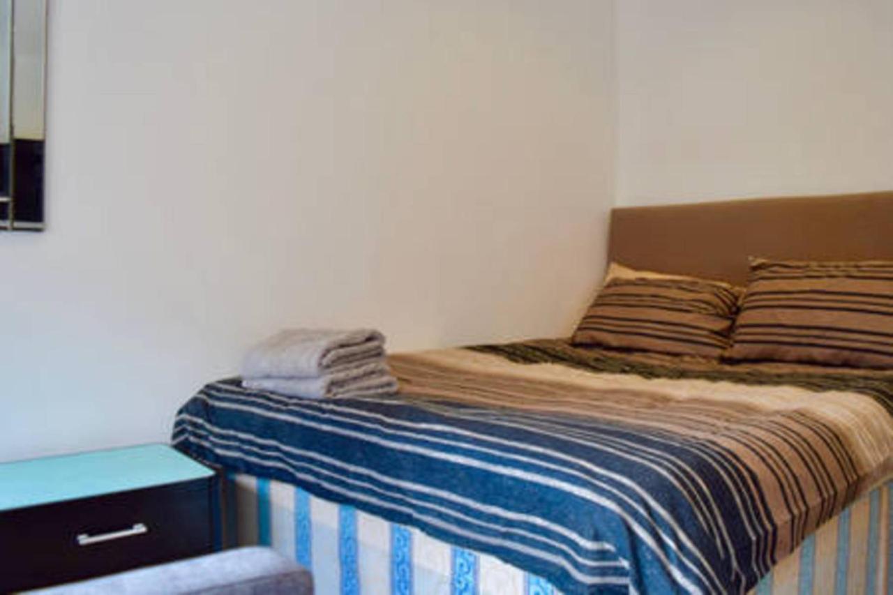 Gorgeous Studio In Trendy Location Apartamento Londres