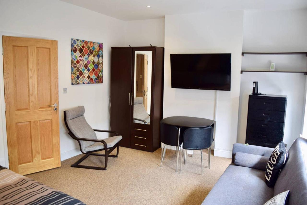 Gorgeous Studio In Trendy Location Apartamento *