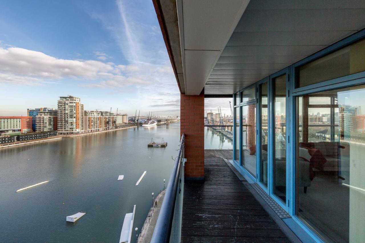 Apartment Royal Docks Penthouse *