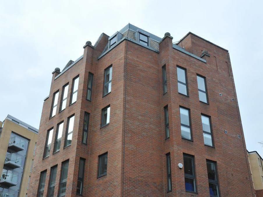 Victoria One Apartamento *