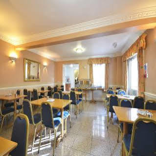 Seymour Hotel 2*