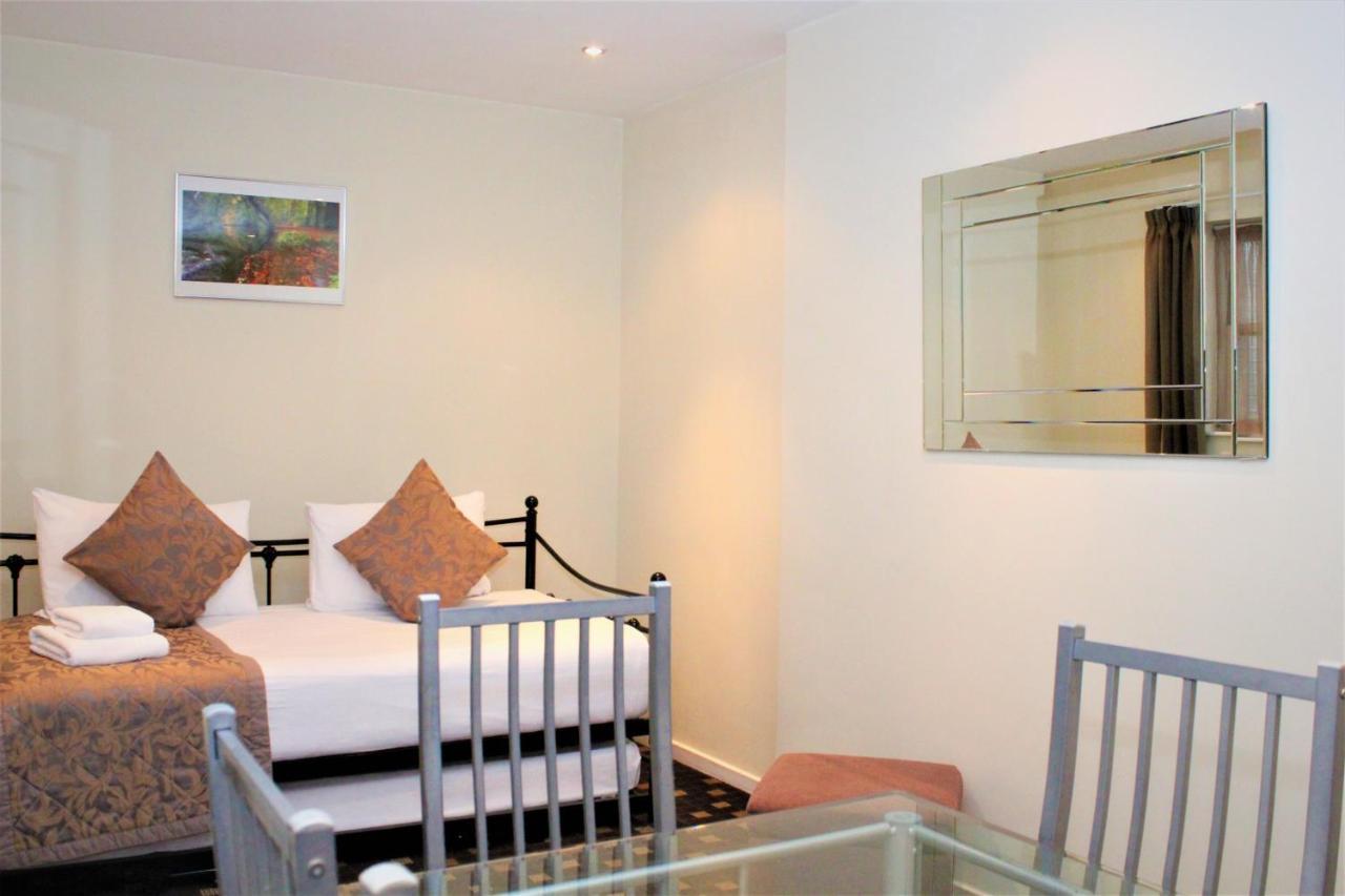 Grand Plaza Con Servicio Londres