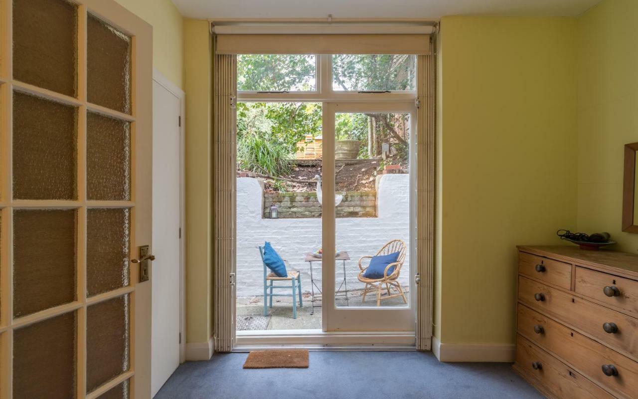 Appartement 44a Palace Gardens Terrace *