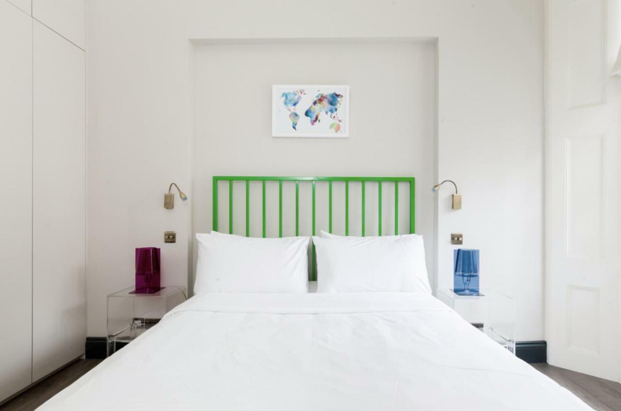 Beautiful 1 Bedroom Ovington Square * Londres