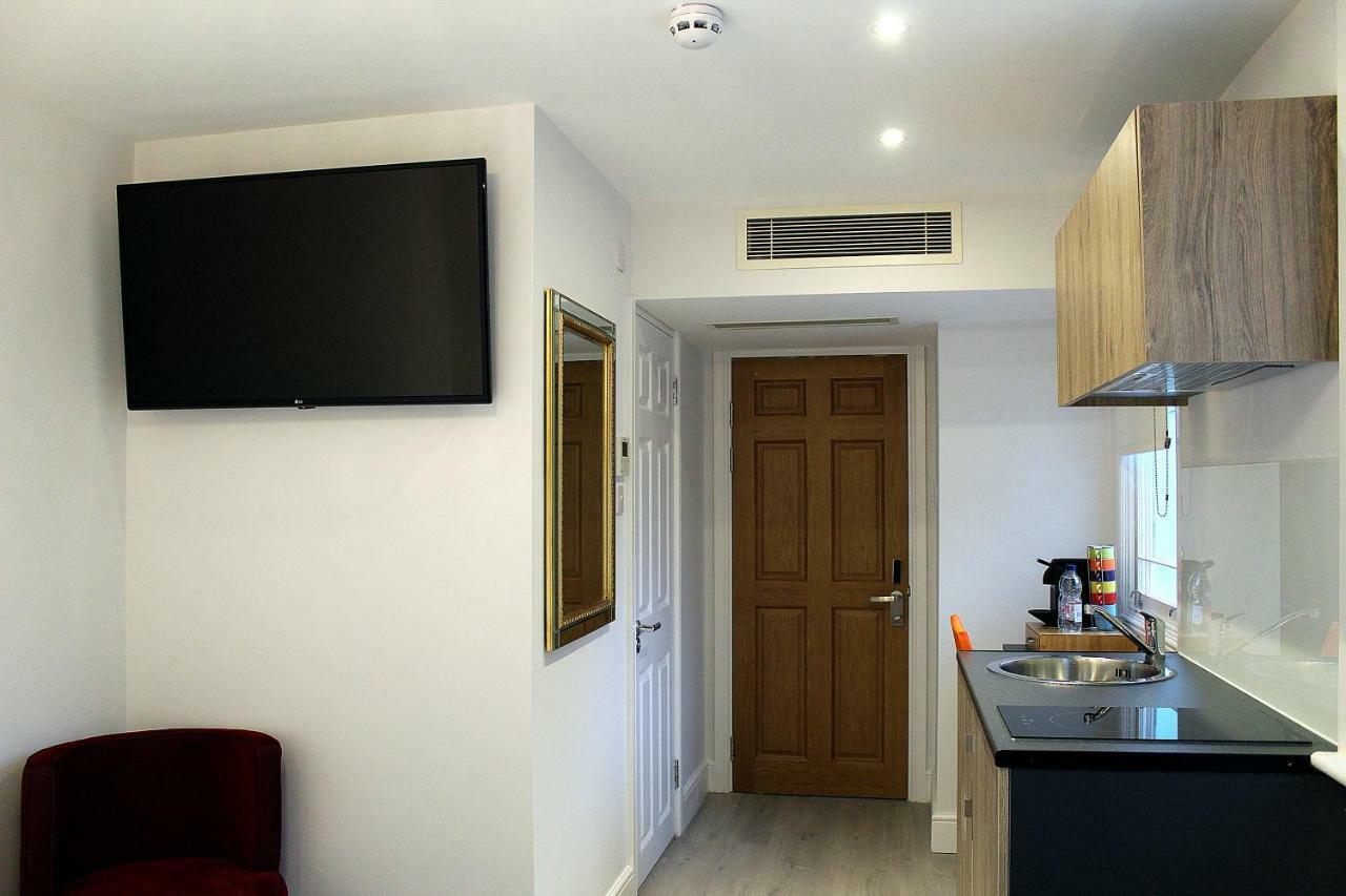 Apart-hotel 1 Craven Hill Gardens