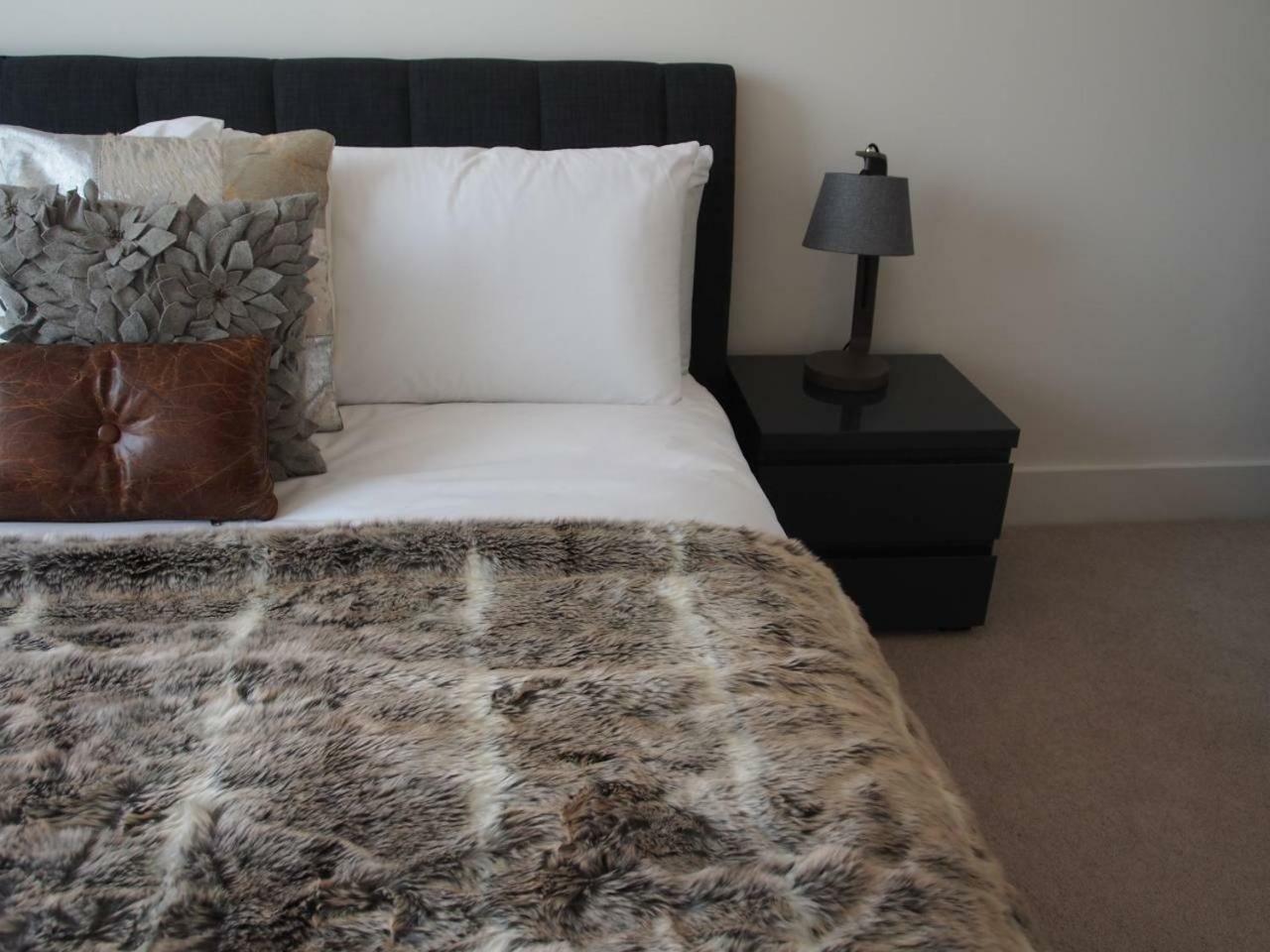 Stunning Brand New - Westminster Appartement