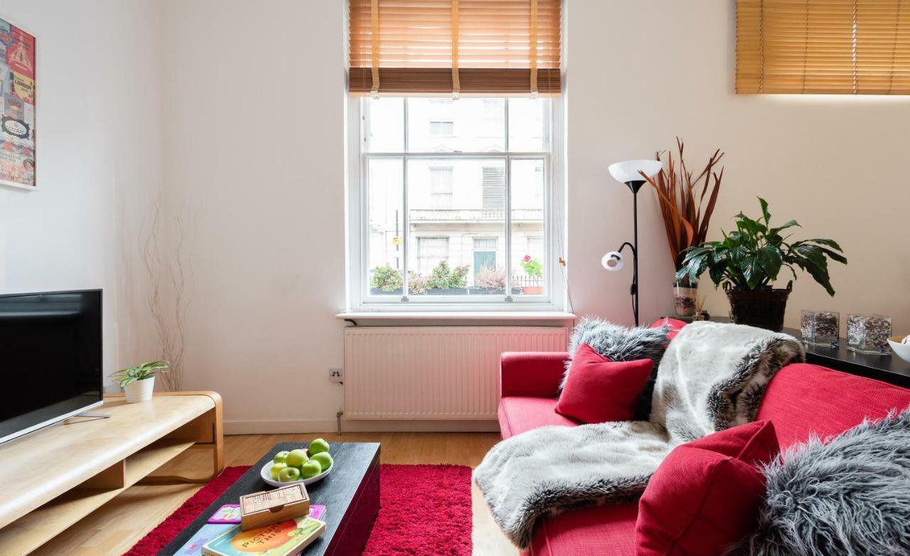 Classic Two-bedroom Pimlico Londres