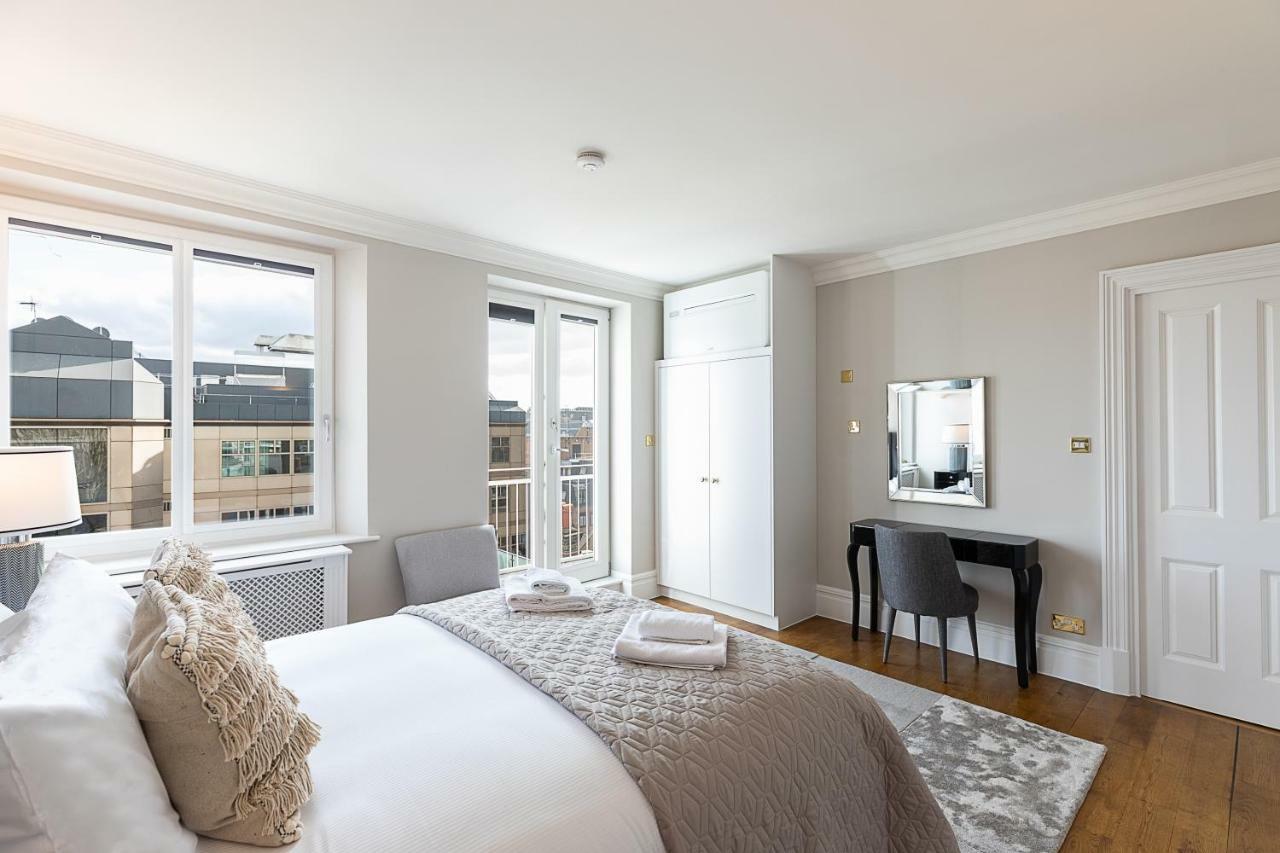 Stylish New Flat Near Mayfair & Piccadilly Circus! Apartamento Londres