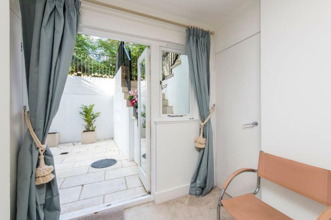 Fantastic 3 Bed In Earls Court * Londres
