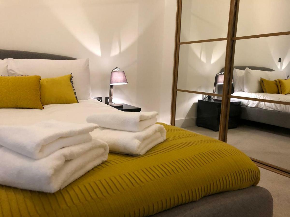Stunning Brand New - Westminster Appartement *