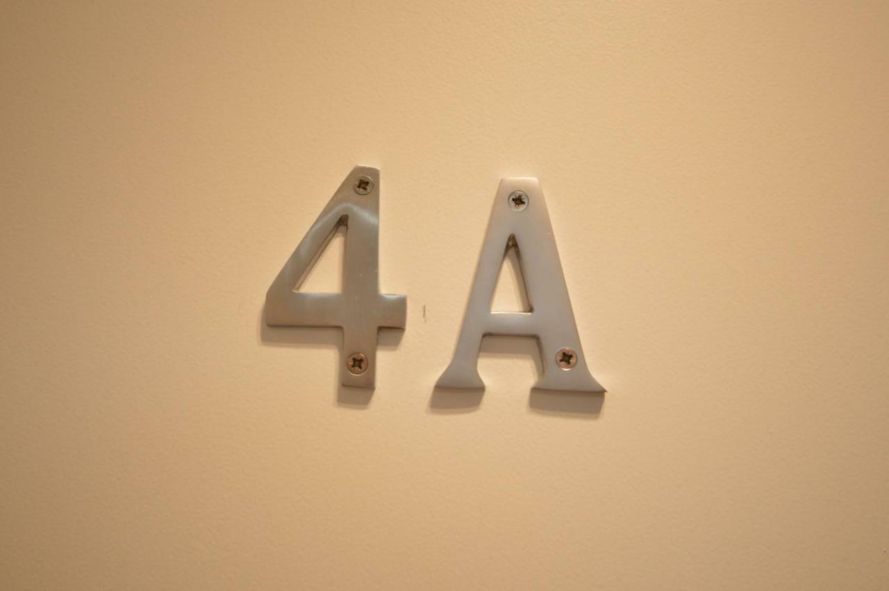 4a Soho *